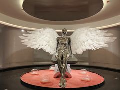 -涨巢·潮玩水疗局