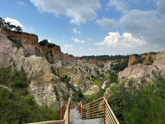 -彩色沙林风景区