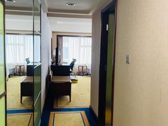 -长沙慕弈H酒店(五一广场IFS国金中心店)