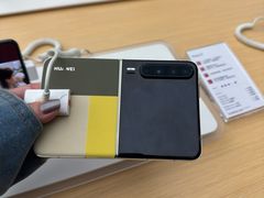 -华为授权体验店(中山公园来福士)