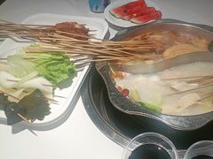-佰人王串串香火锅(洋珠巷店)
