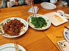 -一坐一忘云南菜(嘉里中心店)