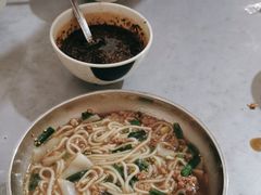 -正宗杨记普洱酸醋米线(总店)