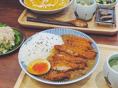 咖喱酥排饭定食-肥朵食堂(带梦胡同店)