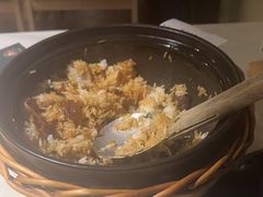 广式腊味煲仔饭-狐狸爱上椰子鸡(滨江星光大道店)