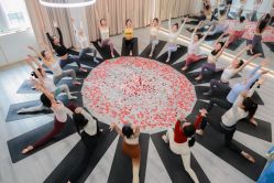 -亚太瑜伽普拉提学院