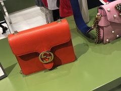 -塞拉瓦莱名品奥特莱斯