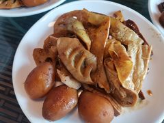 -老鼎万春卤菜(五代传承创始老店)