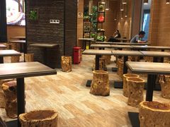 大堂-好人民间小吃·番茄鱼酸菜鱼(木渎悠方店)