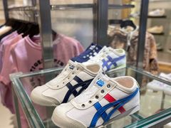 -Onitsuka Tiger(港汇恒隆广场店)