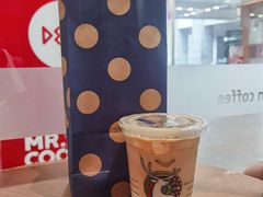 -瑞幸咖啡(凯德龙之梦莘庄店)