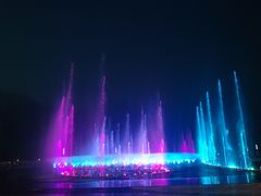 -东港音乐喷泉广场