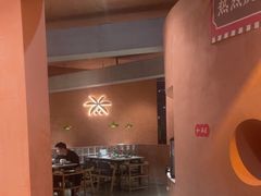 -喃喃椰·糟粕醋·椰子鸡火锅(七堡花园店)