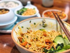 -朱洪元苏式面馆(绿宝广场店)