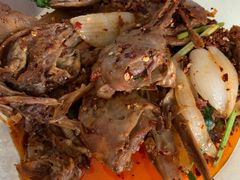 主打的干锅鸭头-安诚居干锅鸭头(八角店)