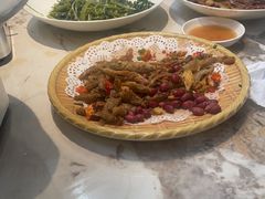 花菜炒腊肉-又见炊烟私房菜(敬亭路店)