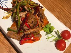 -云海肴·汽锅鸡·云南菜(天山百盛优客店)