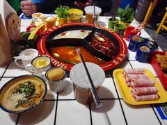 -喜盅盅重庆火锅(西安路罗斯福店)