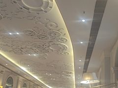-王府井酒店(金桥港湾店)