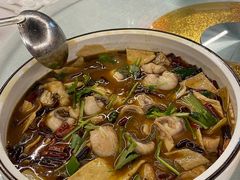 -蔼若春.传承三十年云南菜(金碧公园店)
