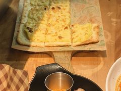 -三勾JJJ Burger&Coffee(梅溪湖店)