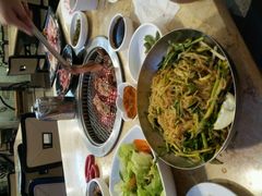 猪五花，牛五花，拌冷面-一心烤肉(延安路店)