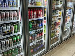 -全家便利店(江湾镇站店)