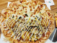 -Dragon Pizza•圆脸龙披萨·牛排餐厅