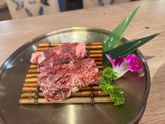 调味牛排肉-西塔老太太泥炉烤肉(北京望京店)