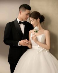 -米兰婚纱摄影轻奢化定制(深圳罗湖总店)