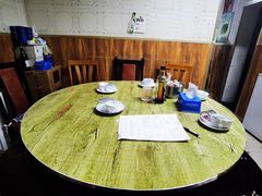 包厢-老张头烧烤小吃(桂花街店)
