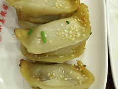 -小姜锅贴(凤凰街店)