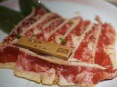 -山川小町·极番烧肉(新地假日广场店)