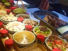 -闯关东东北农家菜(崂山石老人店)