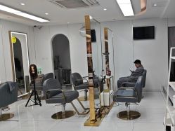 -阿三造型烫染•接发