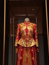 点击看大图 -藤薰定制中式嫁衣礼服旗袍店