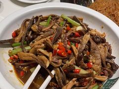 -绿草地·湘菜(芙蓉天街店)