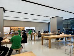 -Apple零售店(玄武湖店)
