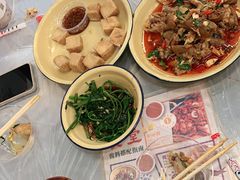 -东排食堂长沙小吃大排档(五一广场店)