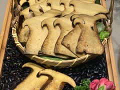 -享月汤皇·海鲜小火锅·聚会(曲江创意谷店)