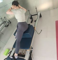 -兰瑜伽·普拉提·塑形