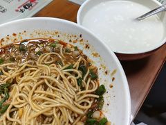 -杨大叔爱面子·四川小吃(岗头店)