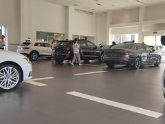 -博瑞祥云奥迪4S店