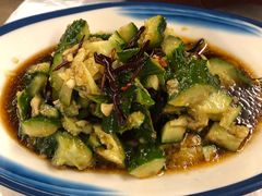 刀拍黄瓜-早酒肖汉老味拌面