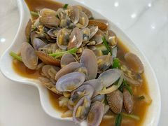 -覃记海鲜美食餐厅