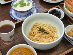 蟹粉黄金捞面-蟹上黄·蟹黄面·江南糖水(人民广场店)
