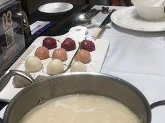 -红鼎豆捞·非遗鲍皇汤火锅(宝丰路店)