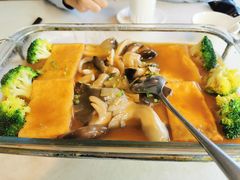 野山菌鲜汁豆腐-衡山汇·高级粤菜(霄云路店)