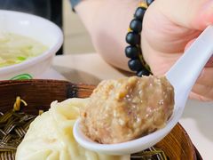 -绿杨馄饨临顿路店