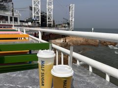 -北戴河碧螺塔海上酒吧公园